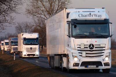 Mercedes-Benz отправил в Украину 200 грузовиков с гуманитарной помощью - autocentre.ua - Украина - Германия