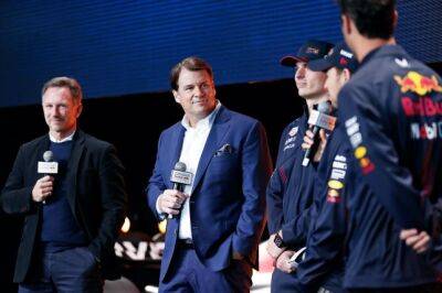 Максим Ферстаппен - Кристиан Хорнер - Хельмут Марко - В Red Bull верят в успешное сотрудничество с Ford - f1news.ru