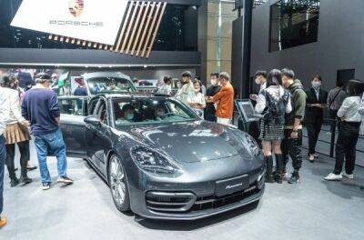 У Китаї нові Porsche Panamera продавали за $18000 - news.infocar.ua