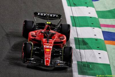 Серхио Перес - Шарль Леклер - Карлос Сайнс - Фредерик Вассер - Сайнс: У Ferrari есть темп, чтобы побороться за подиум - f1news.ru - Джидда