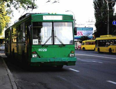 С улиц Киева убрали старые «зеленые» троллейбусы - autocentre.ua - Киев - Украина - Симферополь