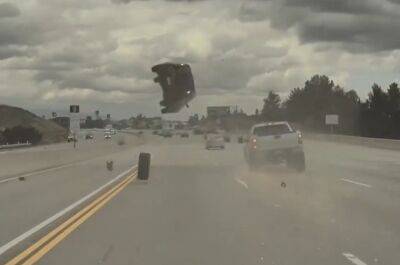 Chevrolet Silverado - Kia Soul перевернулся после столкновения с колесом от пикапа Chevrolet (видео) - autocentre.ua - Сша - штат Калифорния - Лос-Анджелес