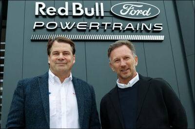 Джеймс Фарли - Кристиан Хорнер - Директор Ford посетил базу Red Bull - f1news.ru