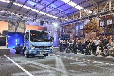 В Европе стартовало производство нового грузовика Fuso eCanter - autocentre.ua - Германия - Франция - Англия - Сша - Ирландия - Испания - Финляндия - Швеция - Австрия - Италия - Австралия - Чехия - Словакия - Япония - Швейцария - Португалия - Греция - Польша - Дания - Бельгия - Новая Зеландия